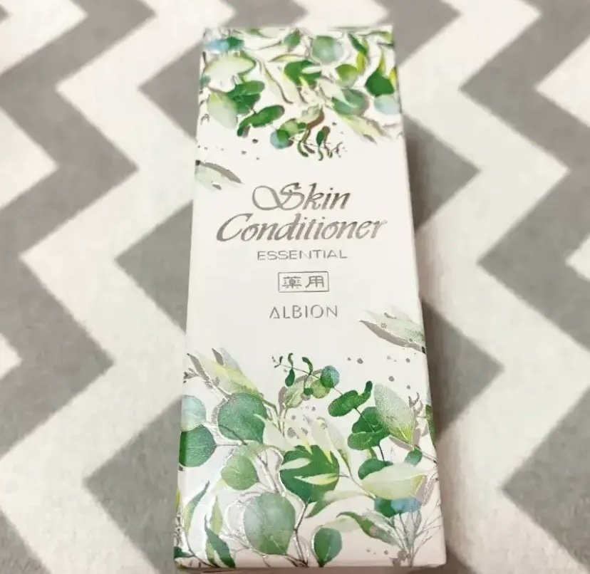  薬用スキンコンディショナーエッセンシャル N/ALBION/化粧水を使ったクチコミ（1枚目）