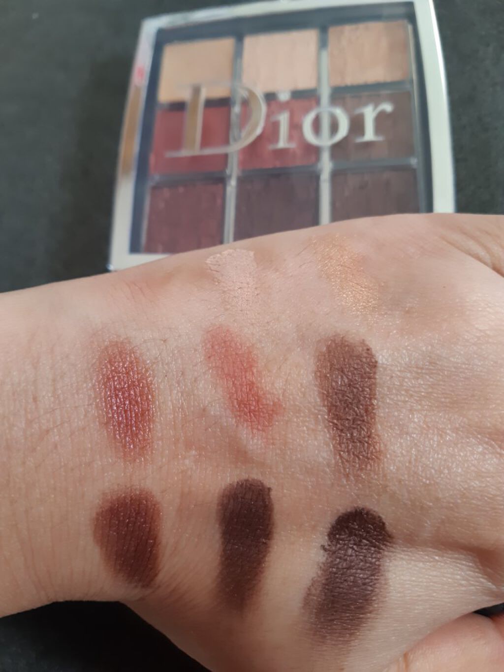ディオール バックステージ アイ パレット/Dior/アイシャドウパレットを使ったクチコミ（3枚目）