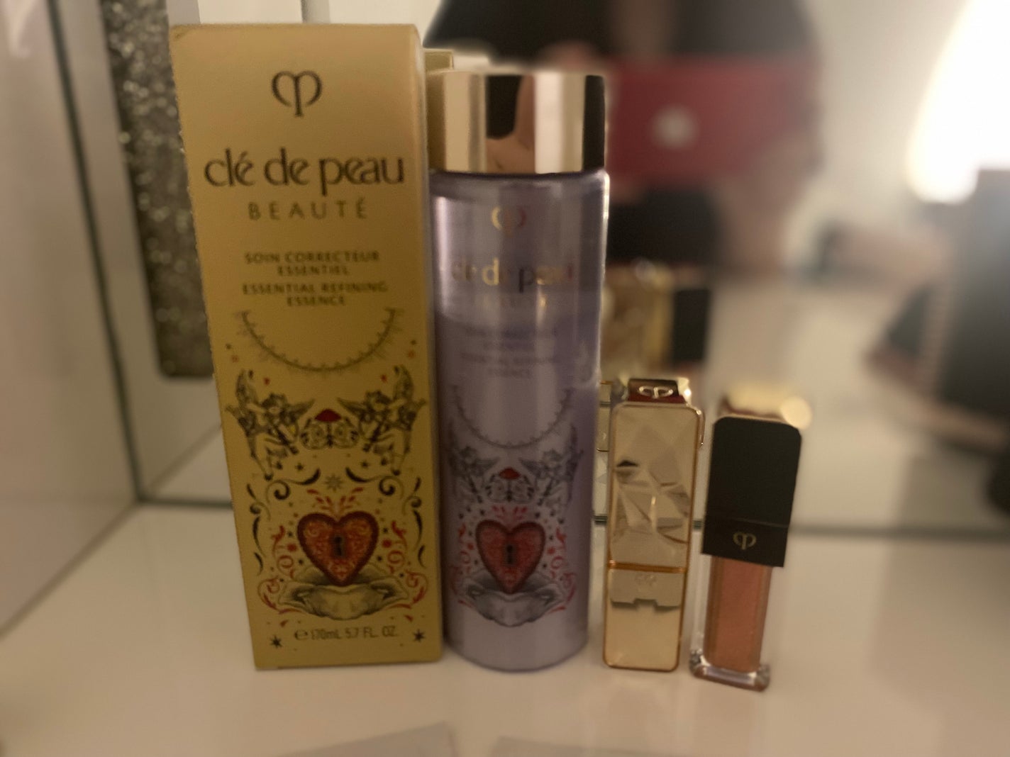 コレクチュールエサンシエルn/クレ・ド・ポー ボーテ/美容液を使ったクチコミ(1枚目)