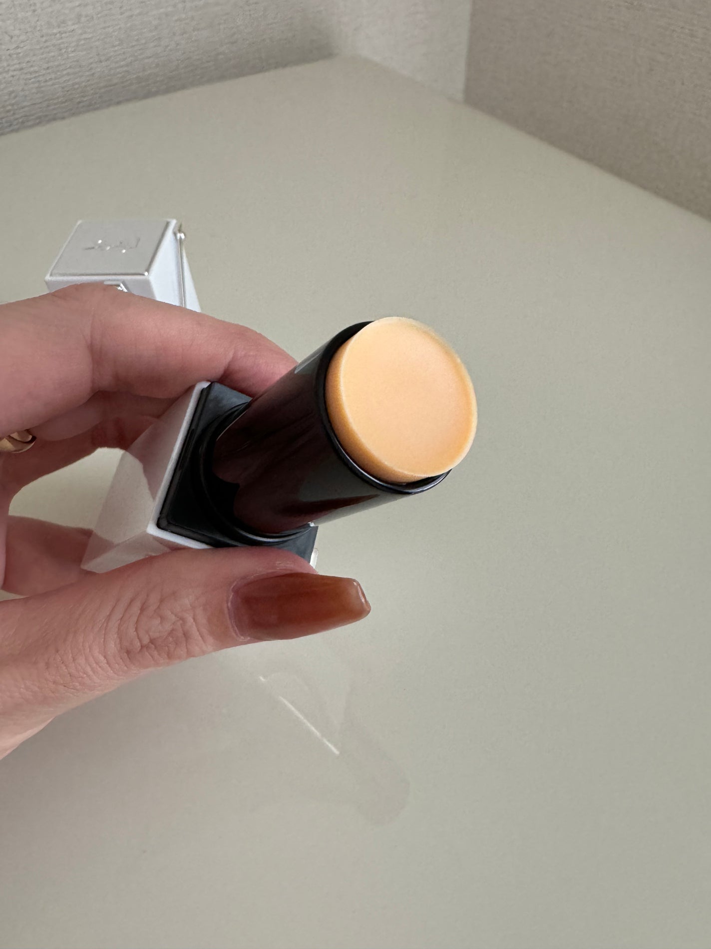 ピュアショット セラムインスティック/YVES SAINT LAURENT BEAUTE/美容液を使ったクチコミ(2枚目)