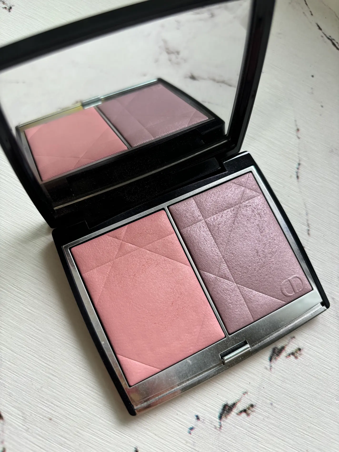 ディオールスキン ルージュ ブラッシュ カラー＆グロウ/Dior/パウダーチークを使ったクチコミ（1枚目）