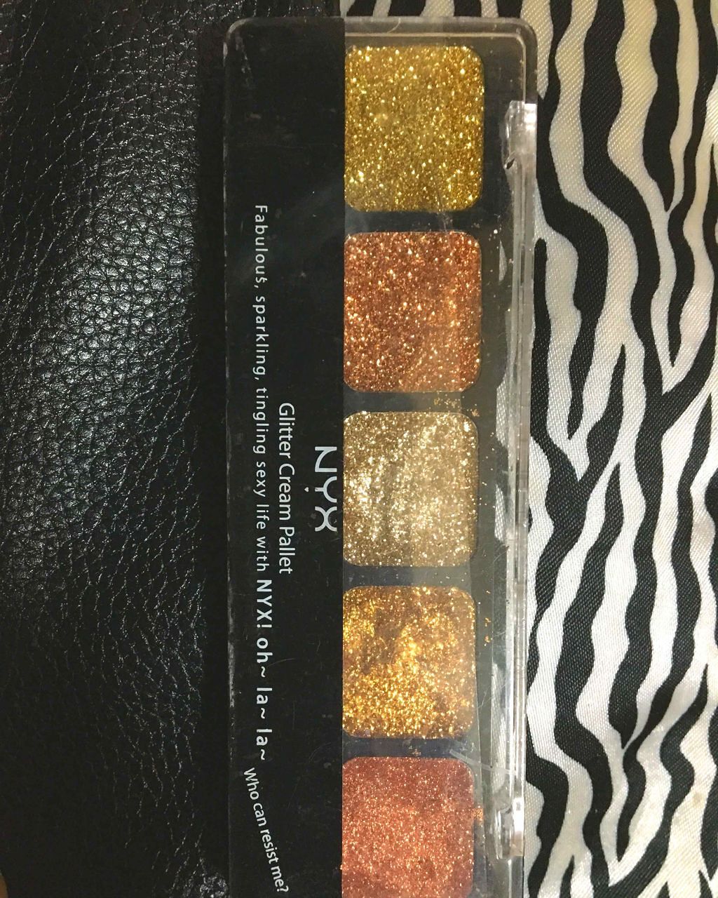 グリッタークリームパレット/NYX Professional Makeup/ジェル・クリームアイシャドウを使ったクチコミ（1枚目）