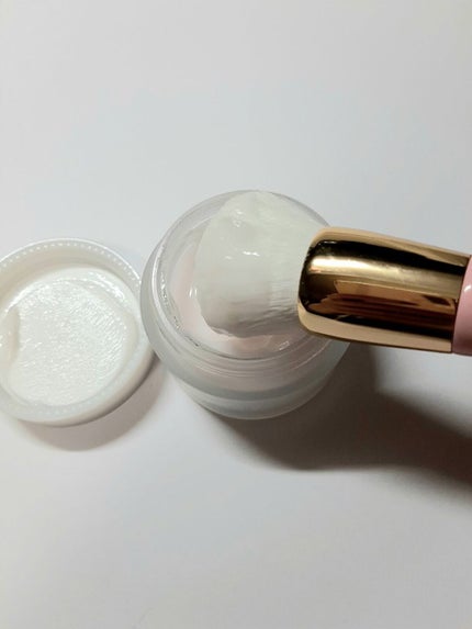 ローズウォーター スリーピングマスク/FEMMUE/フェイスクリームを使ったクチコミ(3枚目)