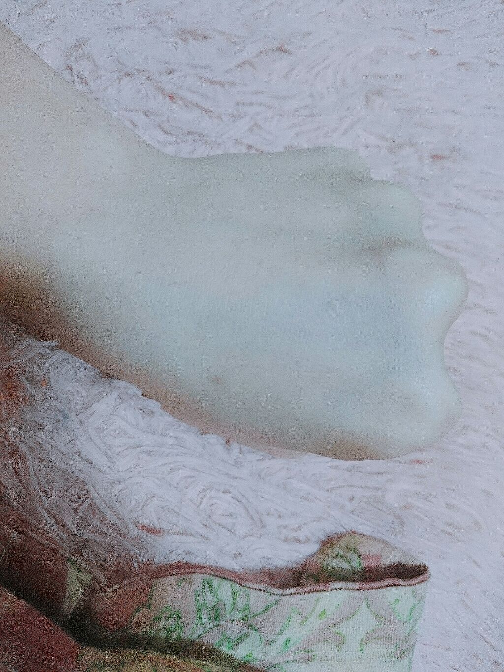 【旧】スノー メイクアップ ベース UV35 SPF35／PA+++/Dior/化粧下地を使ったクチコミ（3枚目）