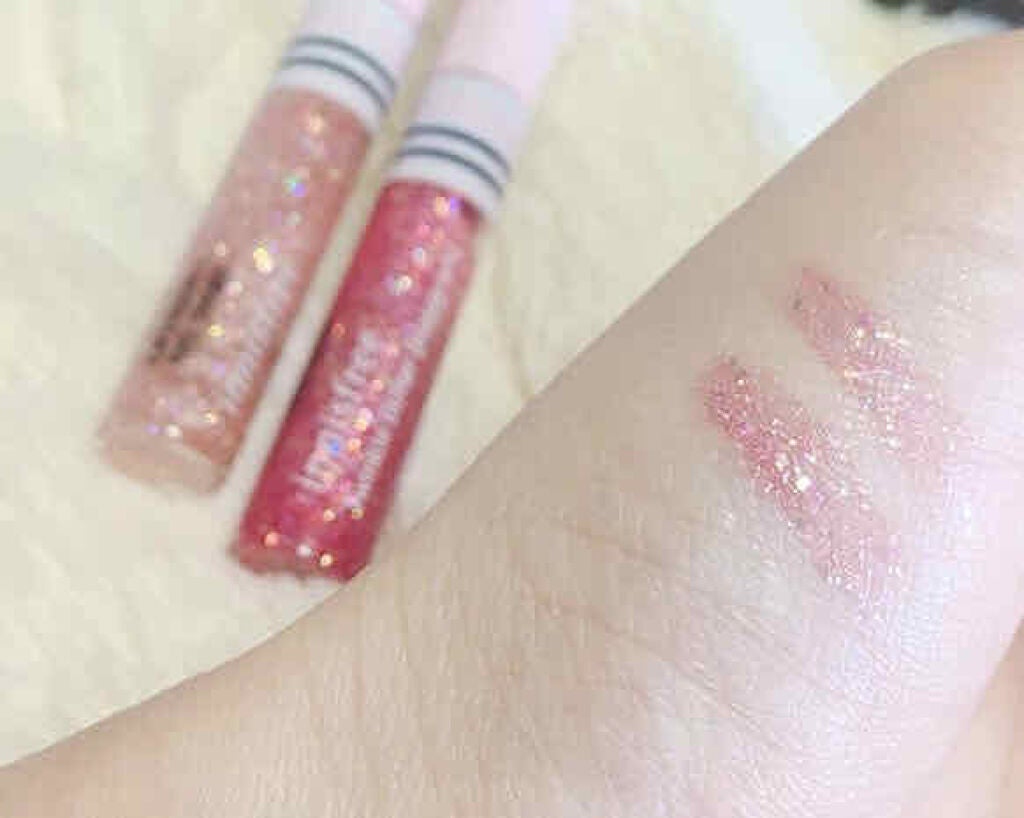 innisfree×FILA トゥインクル グリッター ホログラム/innisfree/リキッドアイシャドウを使ったクチコミ(2枚目)