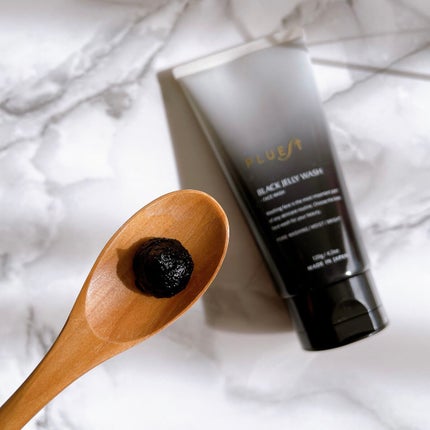 BLACK JELLY WASH(ブラックジェリーウォッシュ)/PLUEST/その他洗顔料を使ったクチコミ(2枚目)