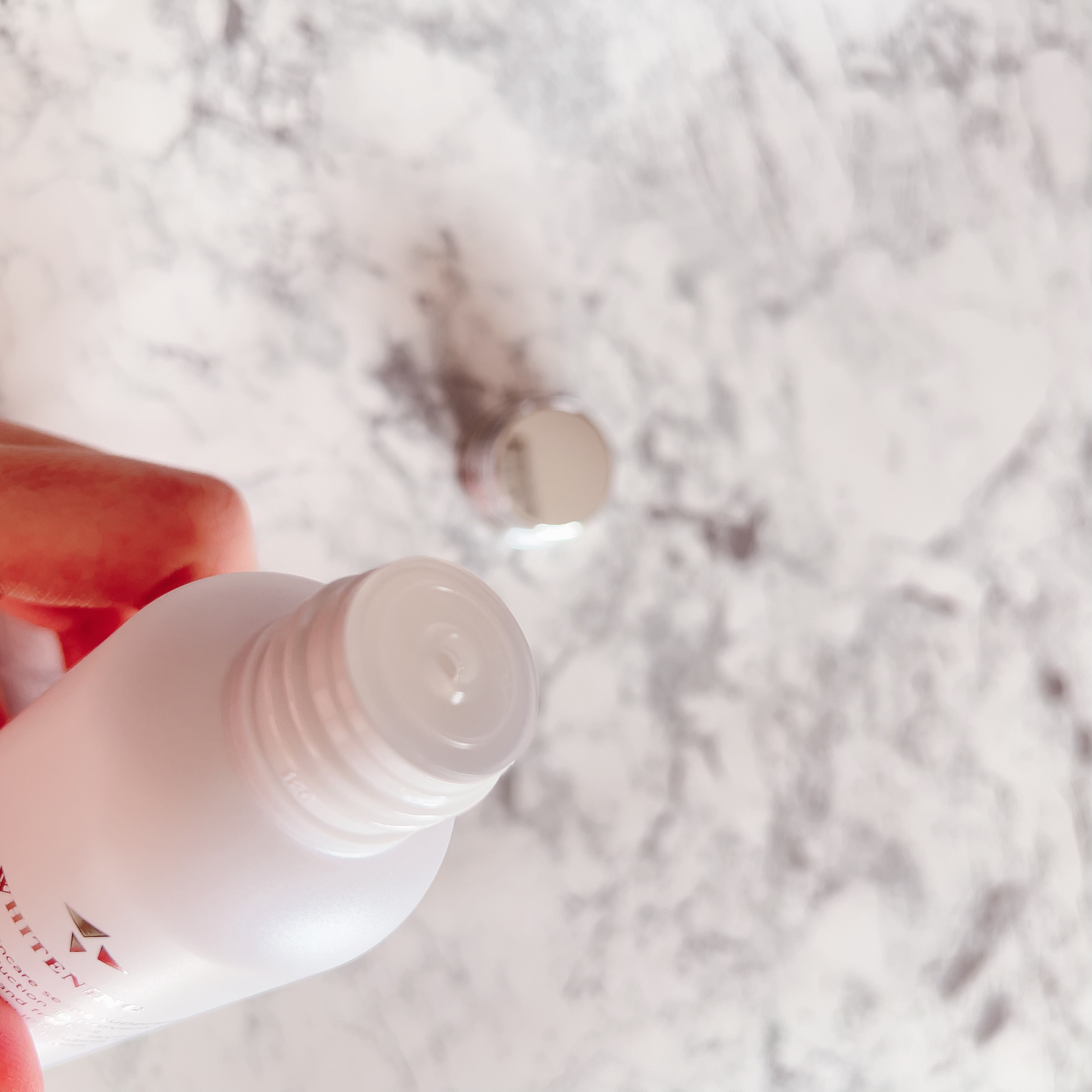 薬用 ホワイトニングクリアセラムW/エトヴォス/美容液を使ったクチコミ（3枚目）