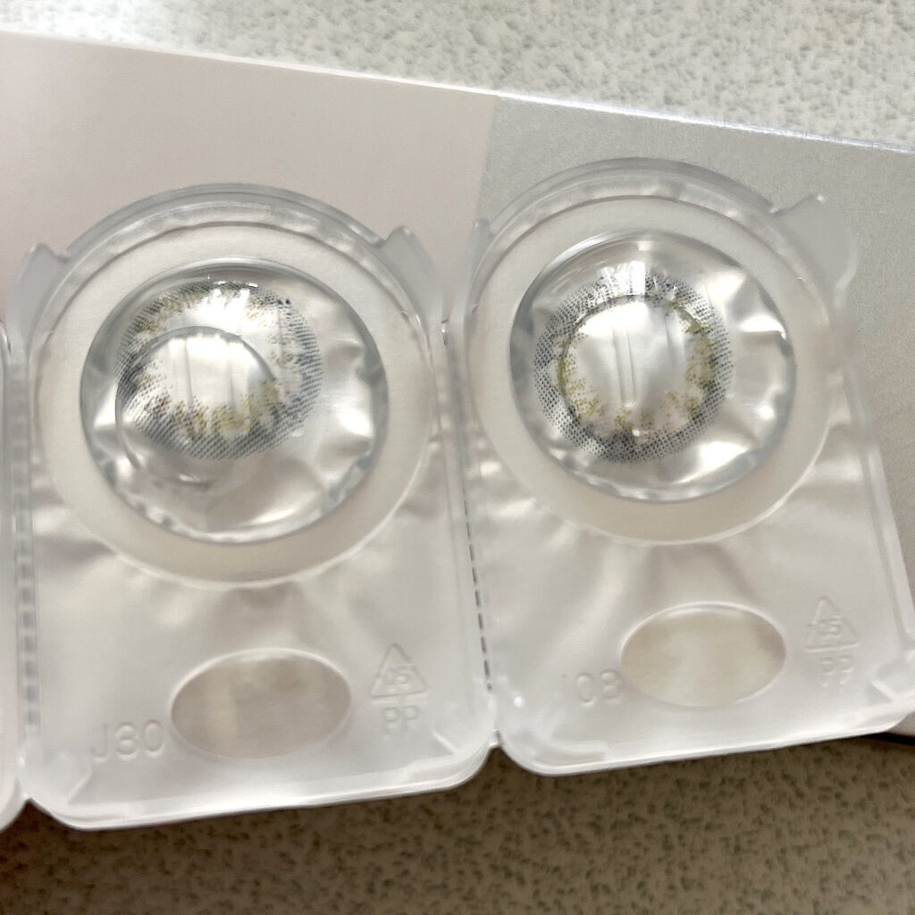 OvE（オヴィ） 1day OvE 3/OvE/ワンデー（１DAY）カラコンを使ったクチコミ（2枚目）