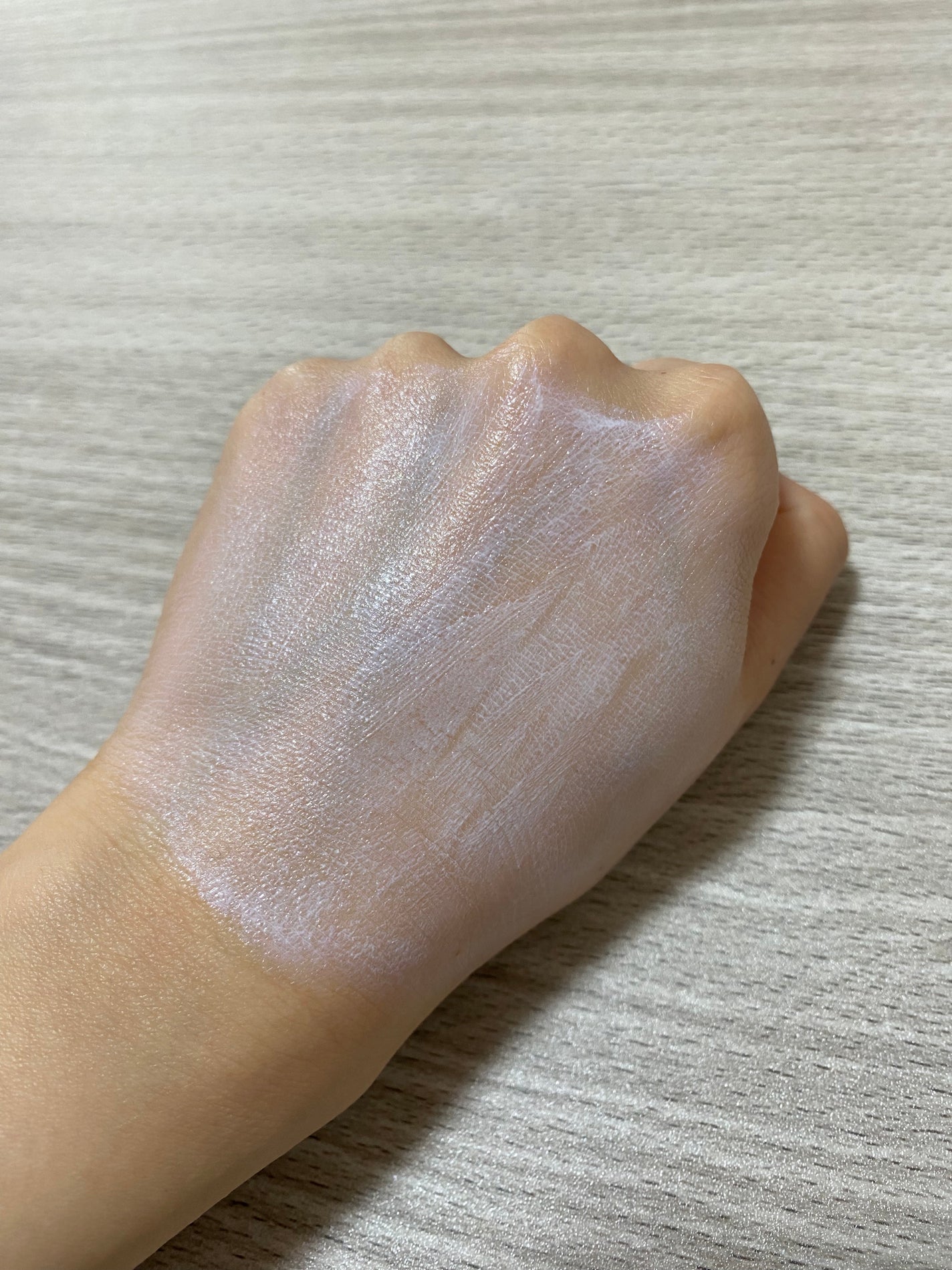 ビオレUV アクアリッチ ウォータリーホールドクリーム(水肌記憶UV)/ビオレ/日焼け止めクリームを使ったクチコミ(3枚目)