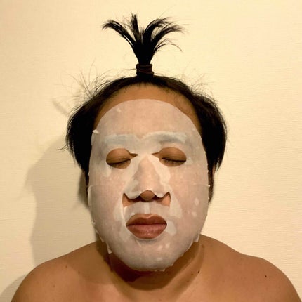 ルルルン 沖縄ルルルン(シークワーサーの香り)のクチコミ「おじさんの美容挑戦日記6日目
ルルルン 沖縄限定
シークワーサーの香り
3Eさんの沖縄土産.....」(1枚目)