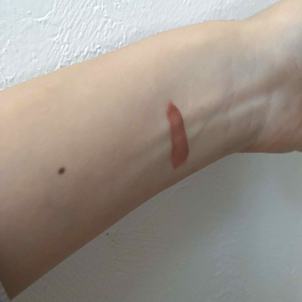 キス クラウド ブロッテッド リップ カラー/REVLON/口紅を使ったクチコミ（2枚目）