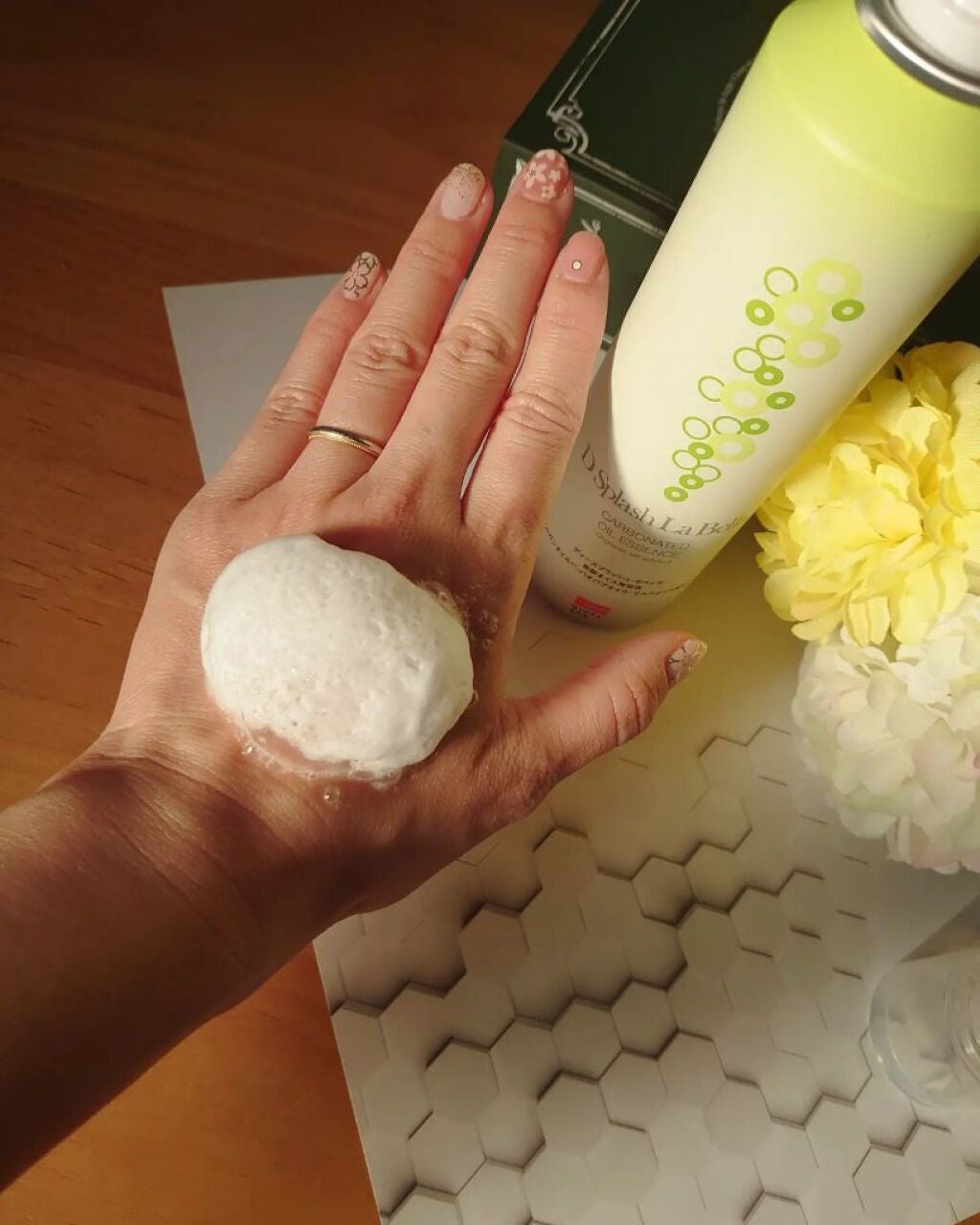 ディースプラッシュ・ラベッラ 炭酸オイル美容液/GINZA:ARK/ネック・デコルテケアを使ったクチコミ(3枚目)