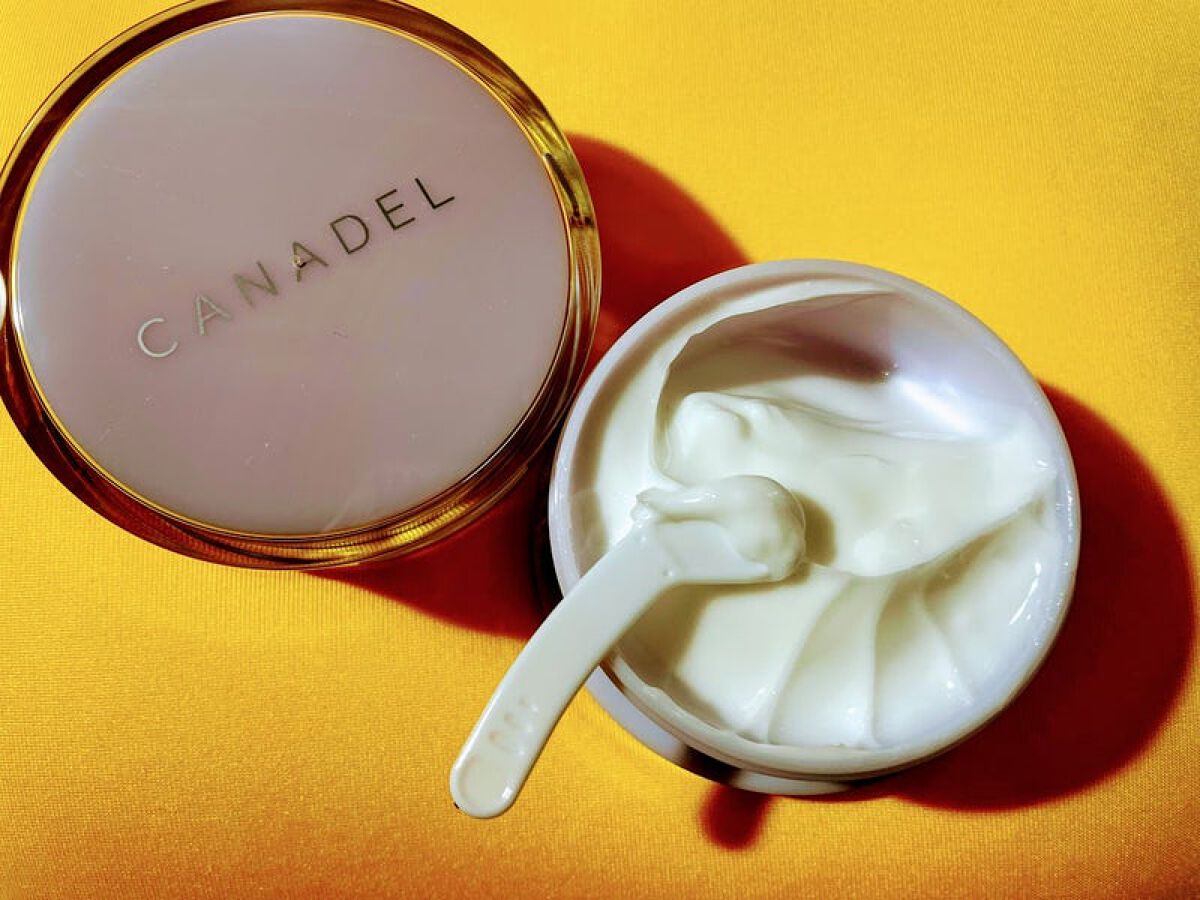 プレミアホワイト オールインワン/CANADEL/オールインワン化粧品を使ったクチコミ(4枚目)