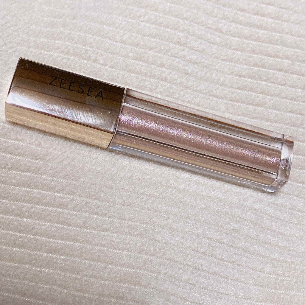 ダイヤモンドシリーズ 星空リキッドアイシャドウ/ZEESEA/リキッドアイシャドウを使ったクチコミ(2枚目)