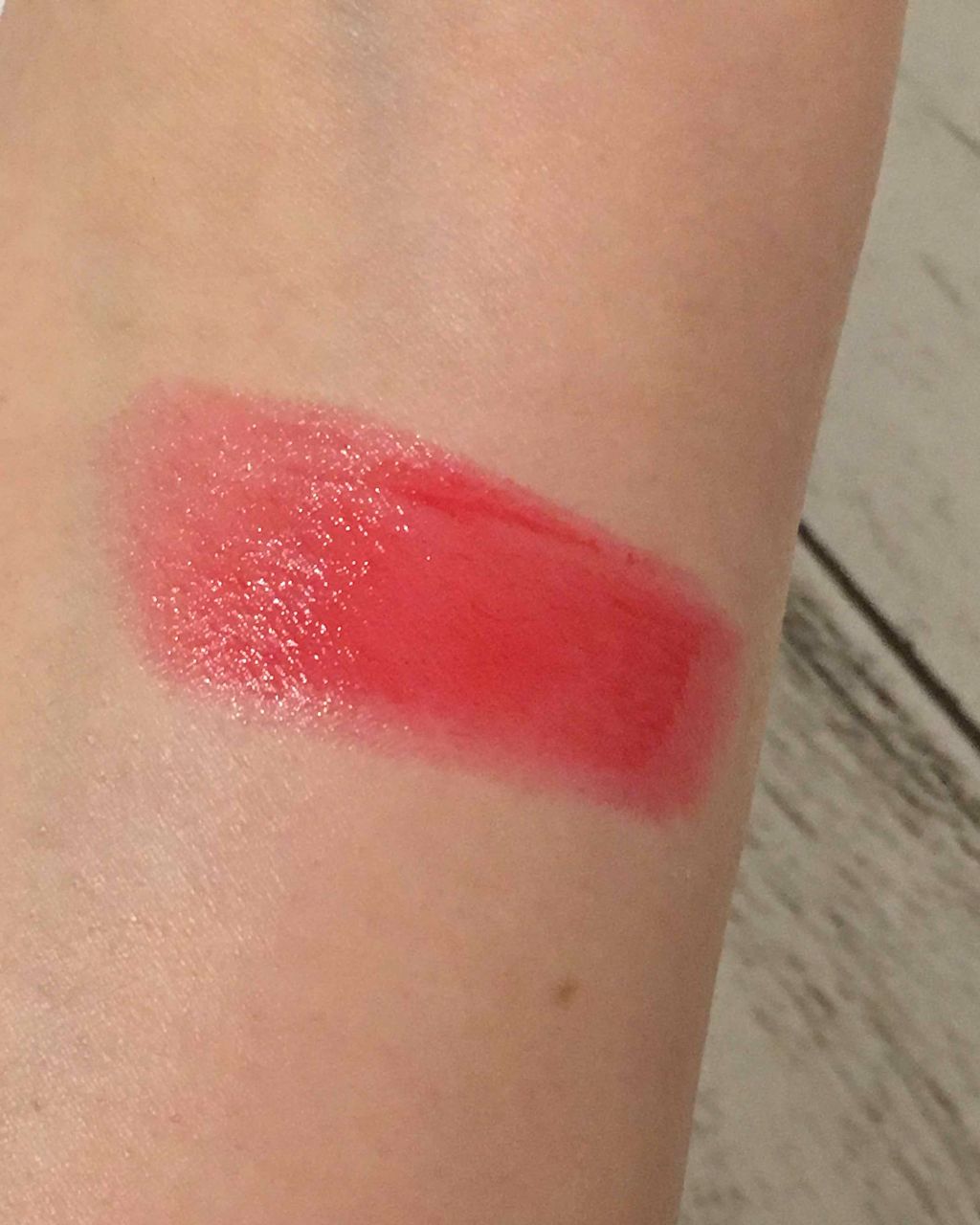 ルージュ ヴォリュプテ シャイン/YVES SAINT LAURENT BEAUTE/口紅を使ったクチコミ(4枚目)