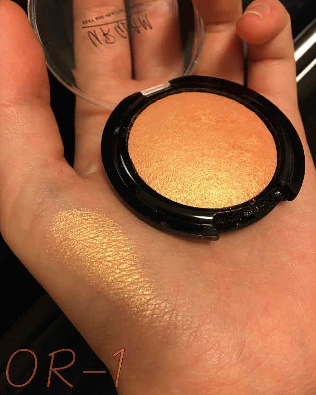 UR GLAM EYE & CHEEK COLOR/U R GLAM/単色アイシャドウを使ったクチコミ(2枚目)