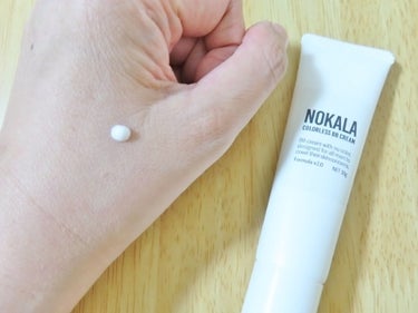 NOKALA カラーレス BBクリームのクチコミ「肌表面の光の反射を調整し、
顔色・クマ・毛穴・テカリをしっかり補正するBBクリーム。
白を基調.....」（2枚目）