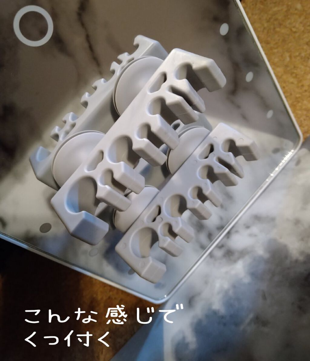 メイクブラシホルダー(BT.2個.吸盤付)/DAISO/その他化粧小物を使ったクチコミ（2枚目）