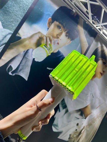 キティ ライクス トゥ スクラッチ ミニ アイシャドウ パレット/Too Faced/アイシャドウパレットを使ったクチコミ(4枚目)