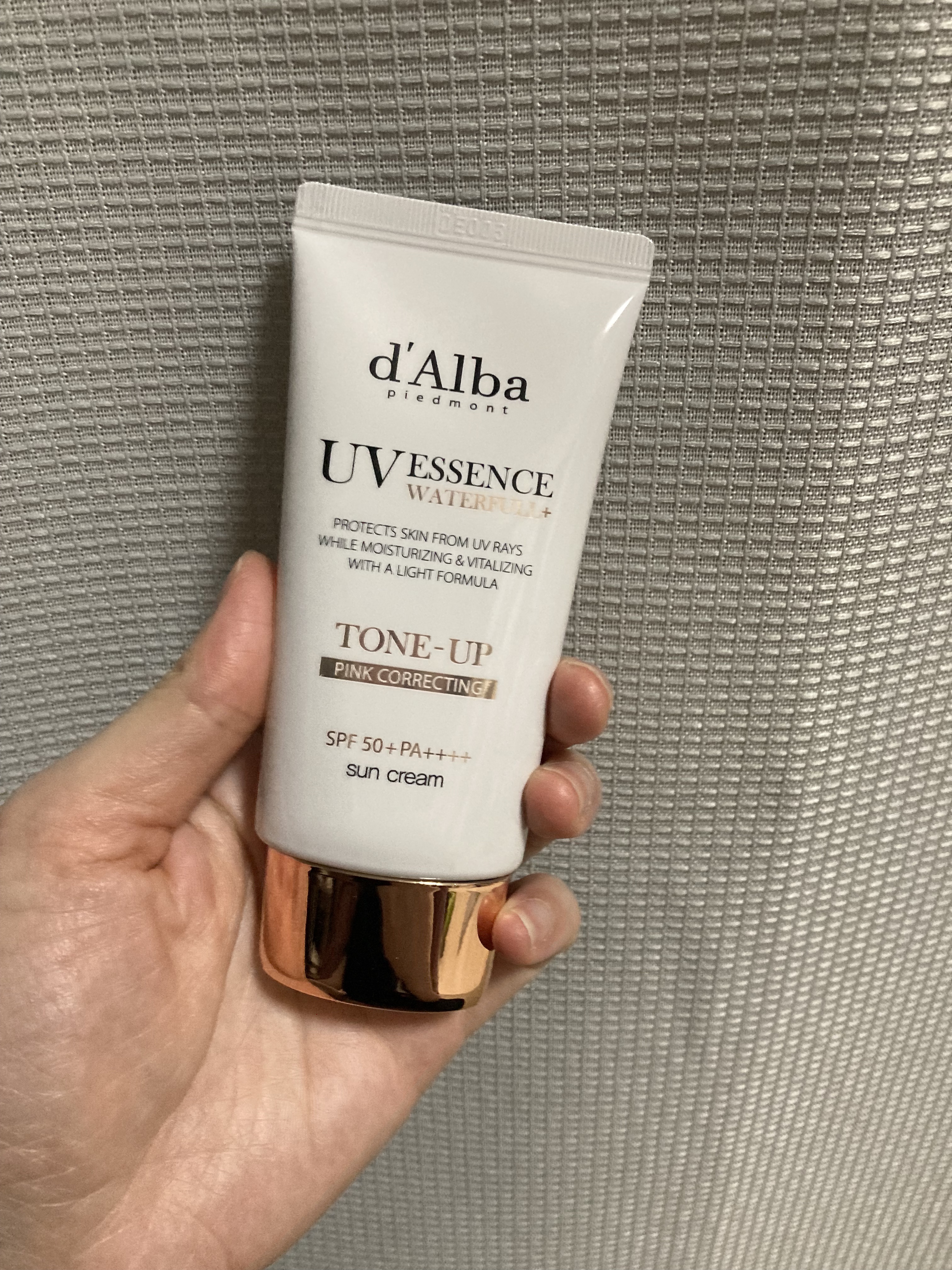 ウォータフルトーンアップサンクリーム/ダルバ/日焼け止めクリームを使ったクチコミ（1枚目）