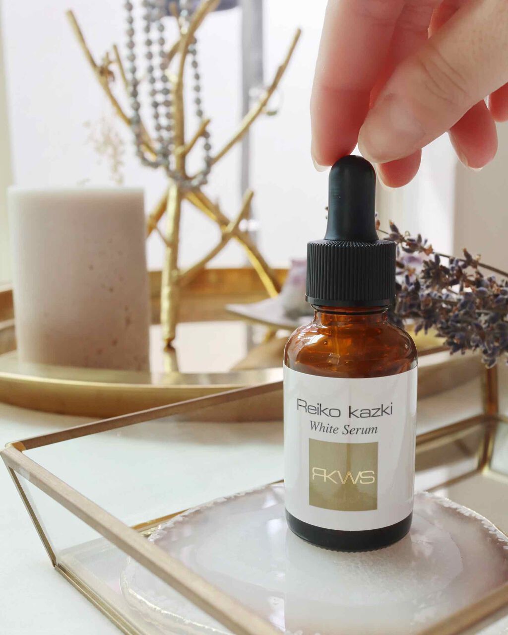 ホワイトセラム/かづきれいこ/美容液を使ったクチコミ（2枚目）