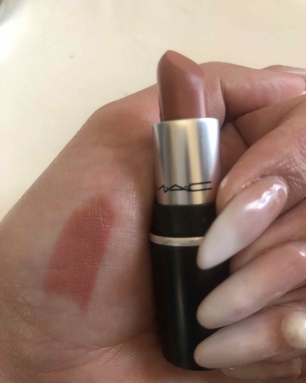 リップスティック/M・A・C/口紅を使ったクチコミ（2枚目）