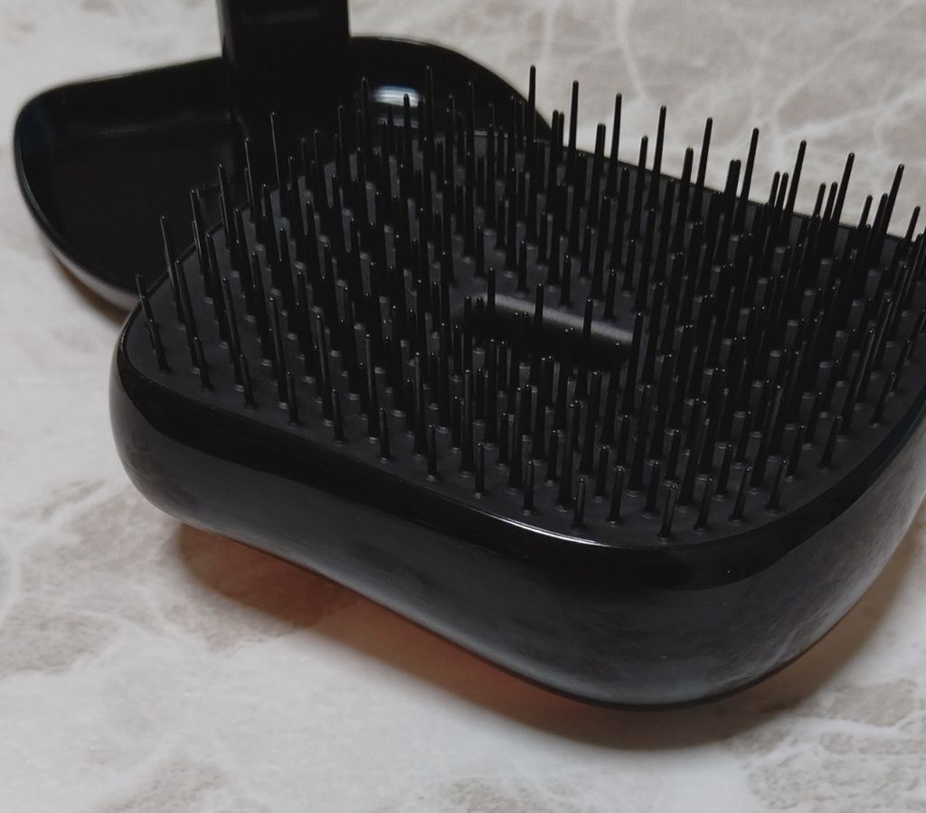 コンパクトスタイラー/TANGLE TEEZER/ヘアブラシを使ったクチコミ（2枚目）