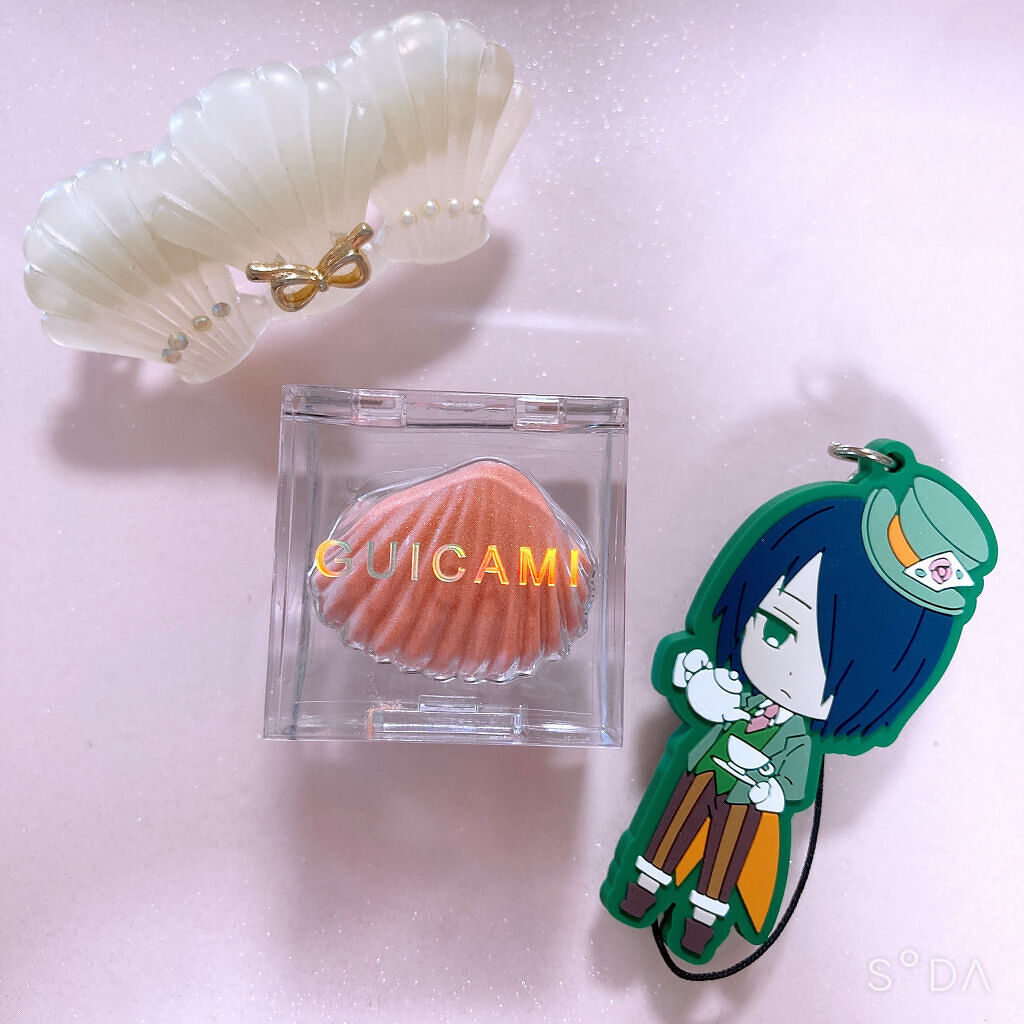 Q10で見つけて
違うカラーを
先に買っていて気に入ったので2色目購入☆*。

こちらのチークは
左側がムースチーク(˶ˊᵕˋ˵)
ひと塗りでナチュラルな血色感‪𓂃 𓈒𓏸

右側がクリームハイライト(˶ˊᵕˋ˵)
クリアな水つや感で透