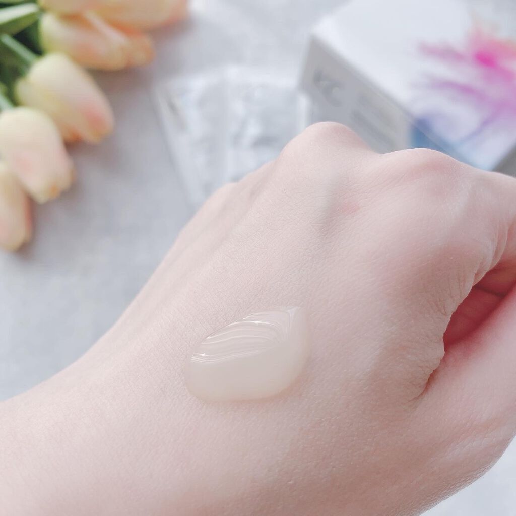 KC むきタマつるん 発泡美容液クレンジング/ハーブ健康本舗/クレンジングジェルを使ったクチコミ(5枚目)