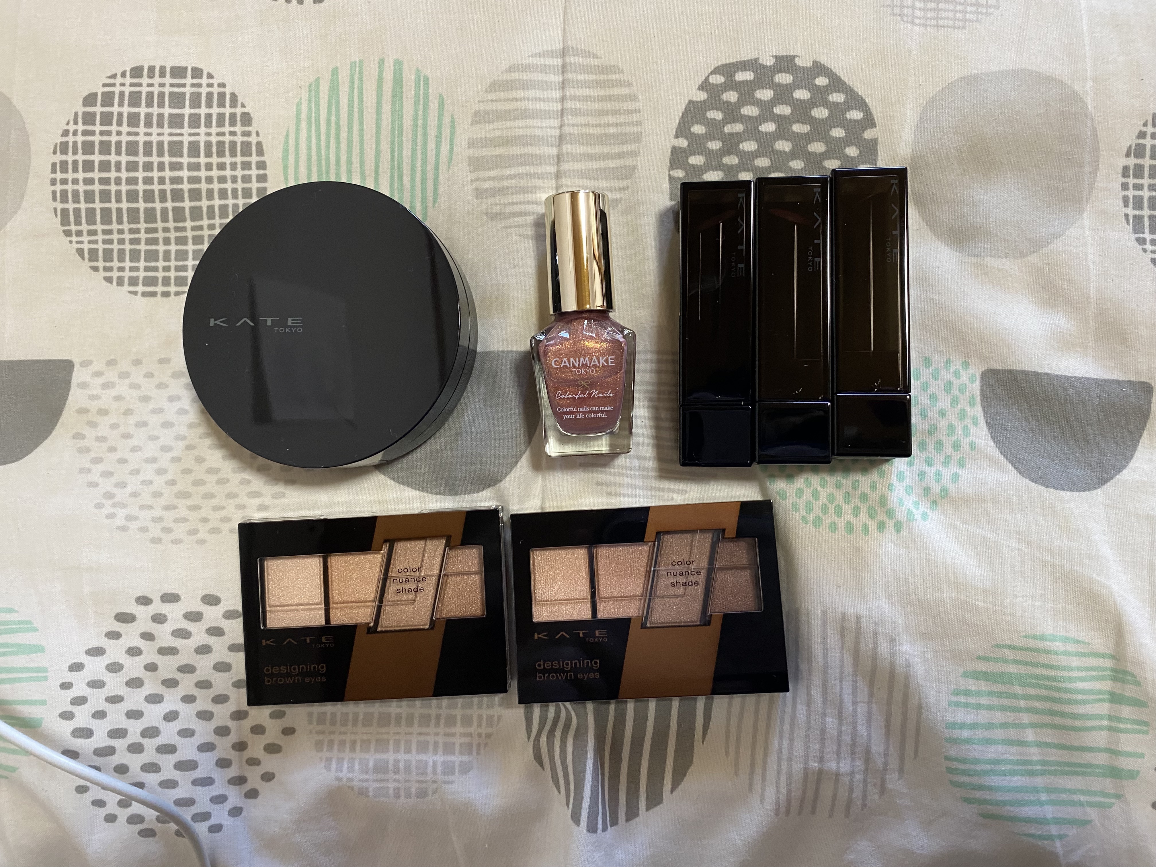 デザイニングブラウンアイズ/KATE/アイシャドウパレットを使ったクチコミ（2枚目）