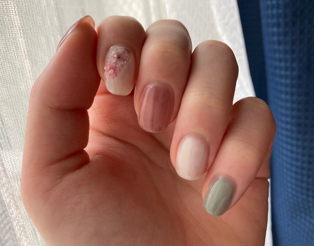 ジェルボリュームトップコート/キャンメイク/ネイルトップコートを使ったクチコミ(1枚目)