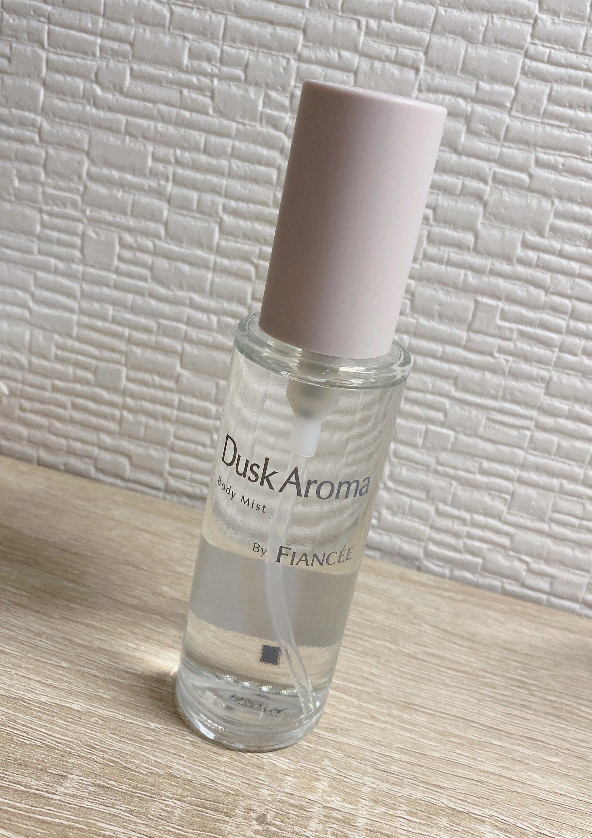ボディミスト ダスクアロマ/フィアンセ/香水を使ったクチコミ（1枚目）