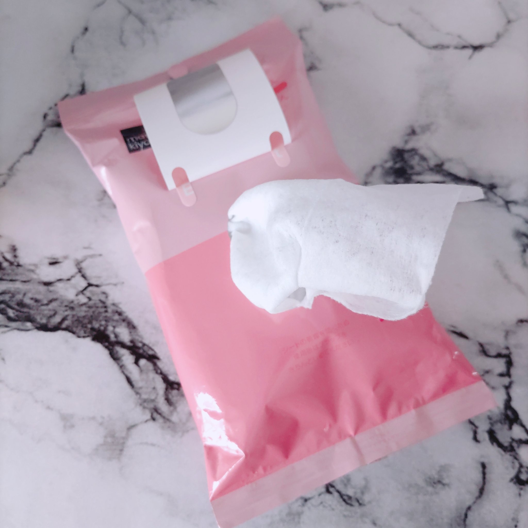 matsukiyo matsukiyo ボディシート 厚手タイプ せっけんのクチコミ「＼汗ばむ季節のニオイケアに！／

matsukiyo ボディシート 12枚入 厚手 ¥217(.....」（3枚目）