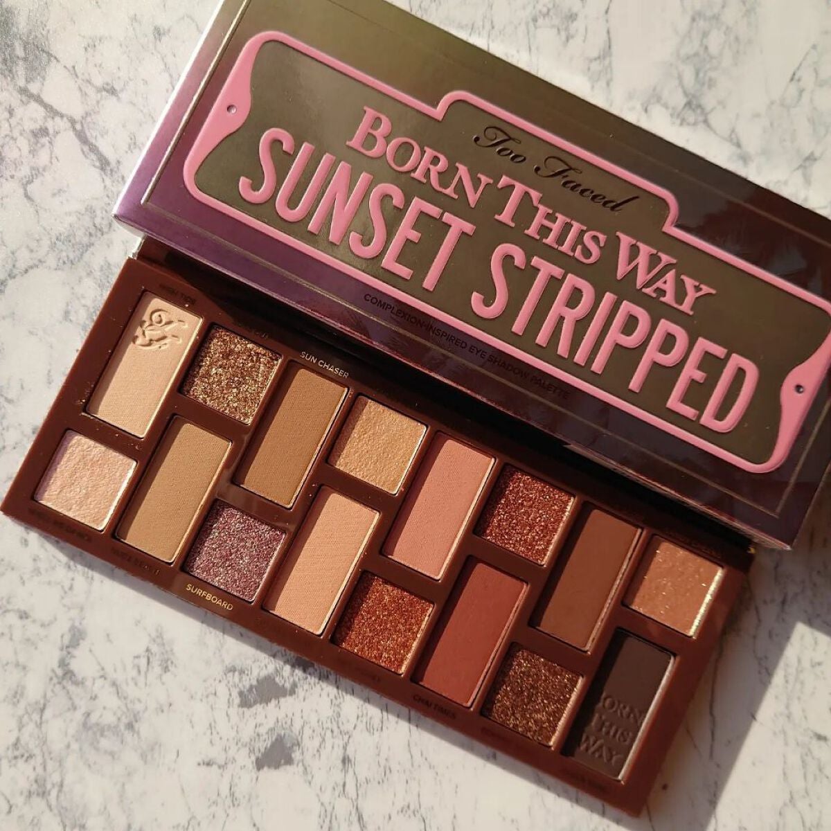 ボーンディスウェイ サンセット ストリップ アイシャドウ パレット/Too Faced/アイシャドウパレットを使ったクチコミ(3枚目)