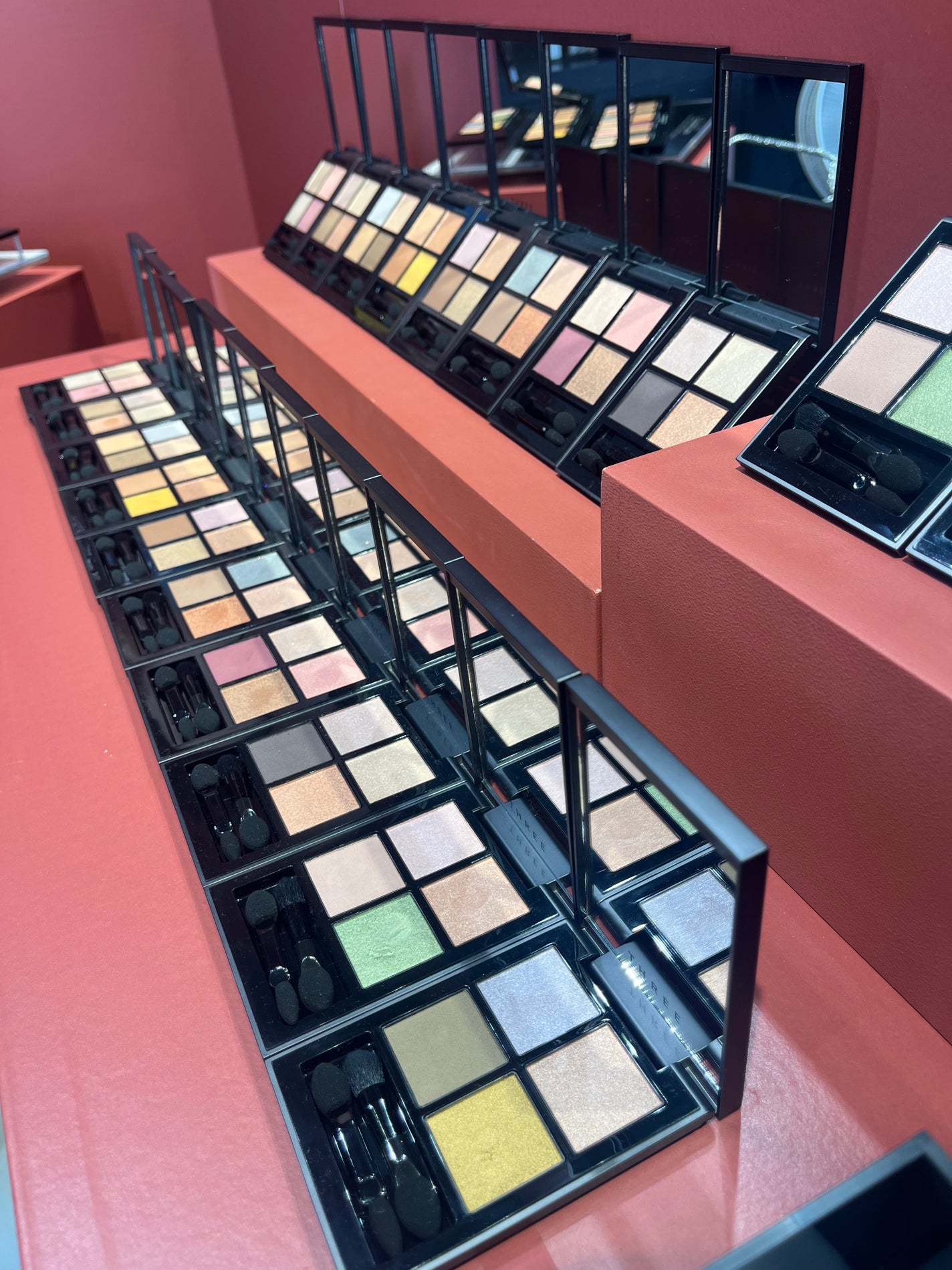 THREE ディヴァインリップジェム/THREE/口紅を使ったクチコミ(1枚目)