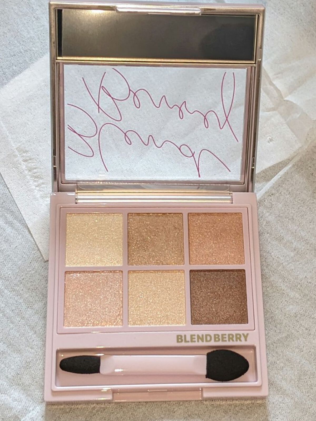 オーラクリエイション/BLEND BERRY/アイシャドウパレットを使ったクチコミ（3枚目）