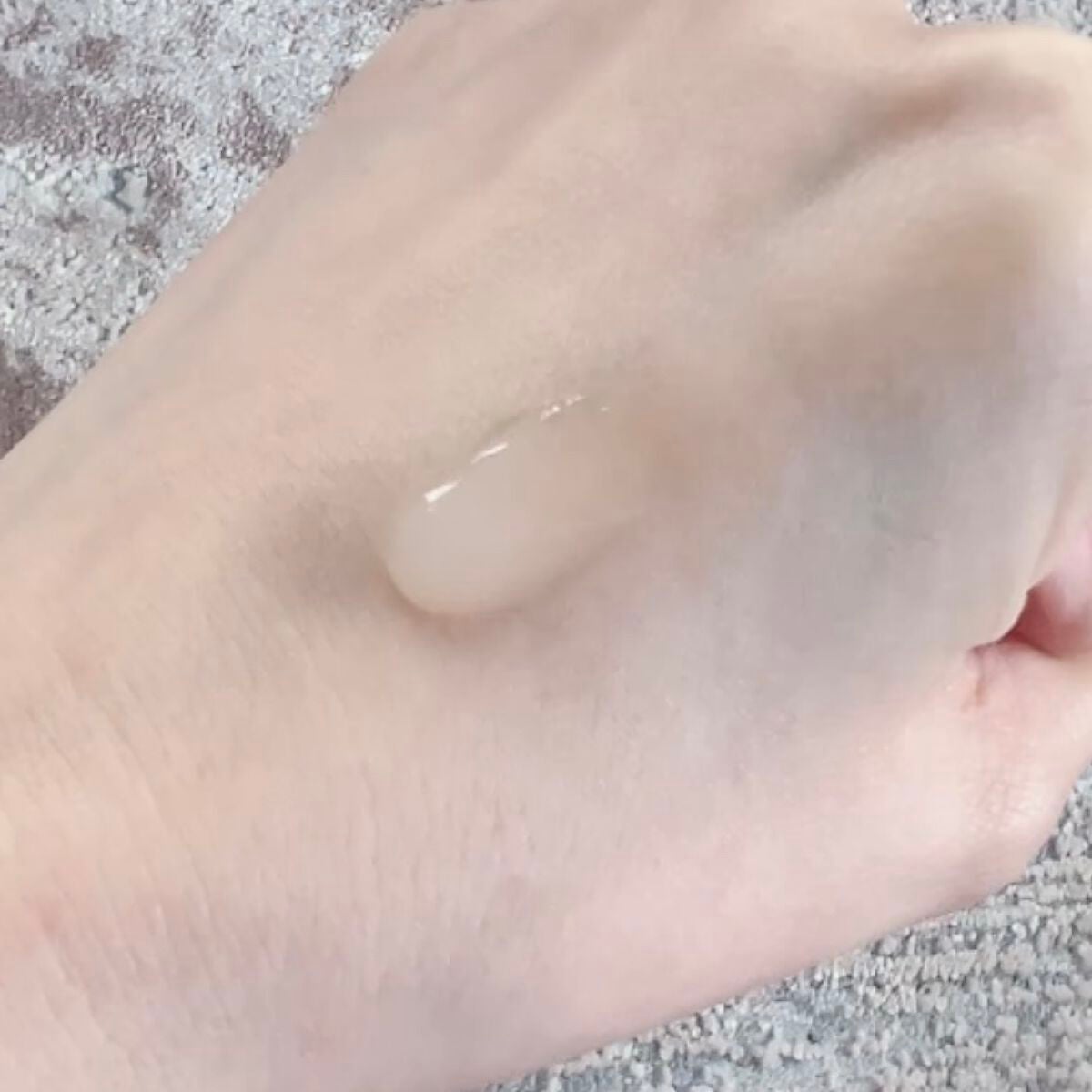 ホワイトロジスト ネオジェネシス ブライトニング コンセントレイト/DECORTÉ/美容液を使ったクチコミ(4枚目)