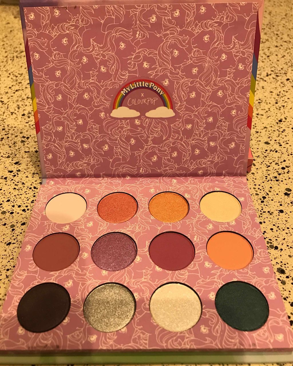 My Little Pony eyeshadow palette/ColourPop/アイシャドウパレットを使ったクチコミ(2枚目)