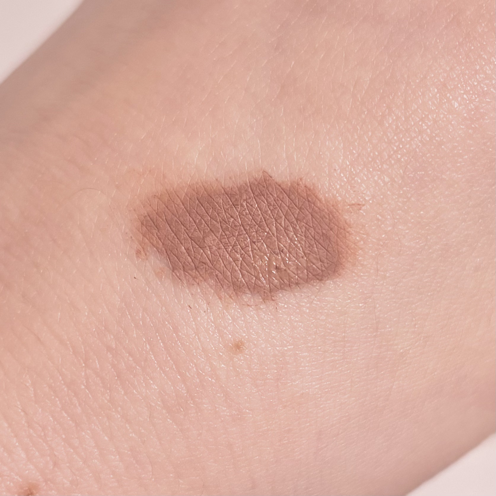 ヘビーローテーション カラーリングアイブロウEX/ヘビーローテーション/眉マスカラを使ったクチコミ（3枚目）