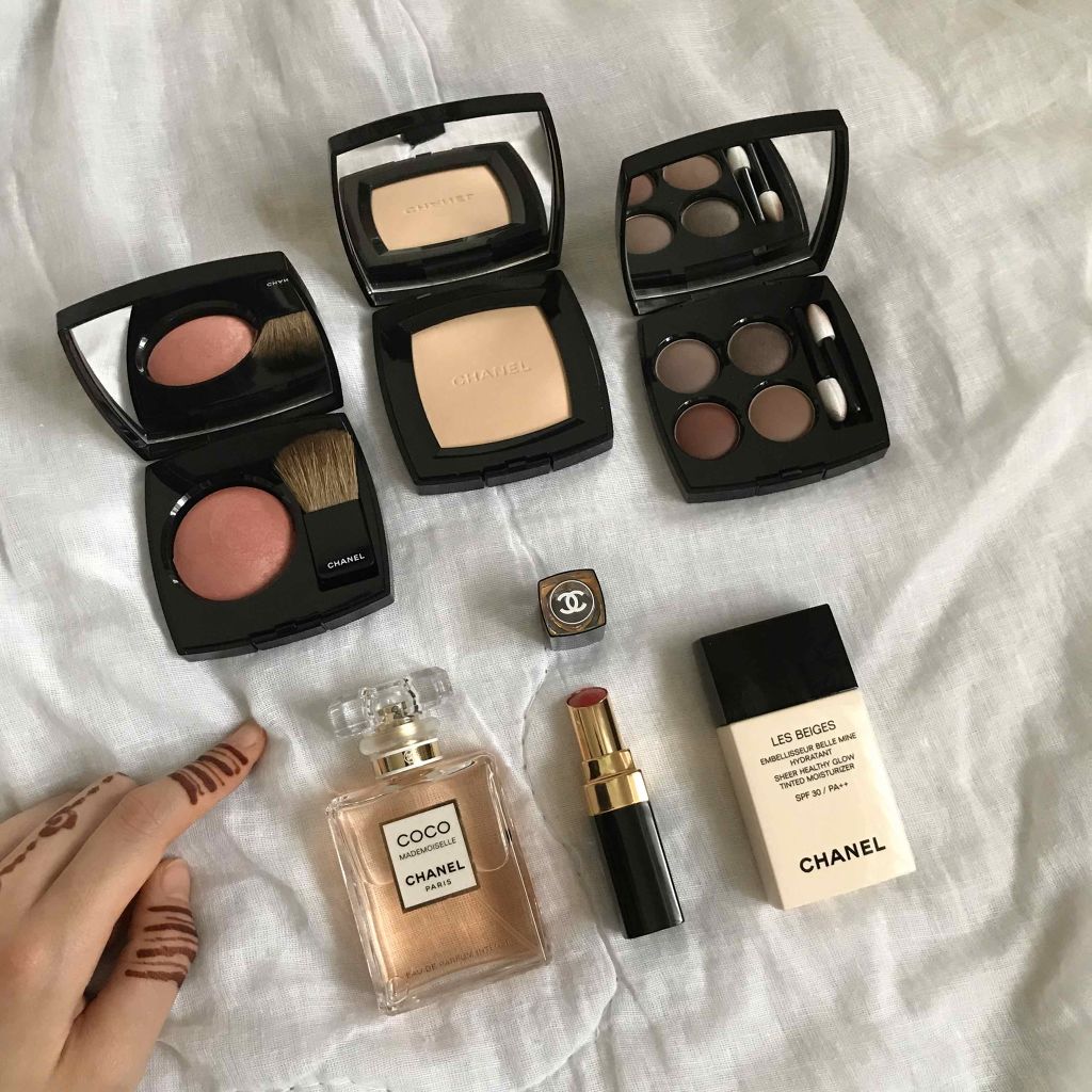 プードゥル ユニヴェルセル コンパクト 30 ナチュレル / CHANEL