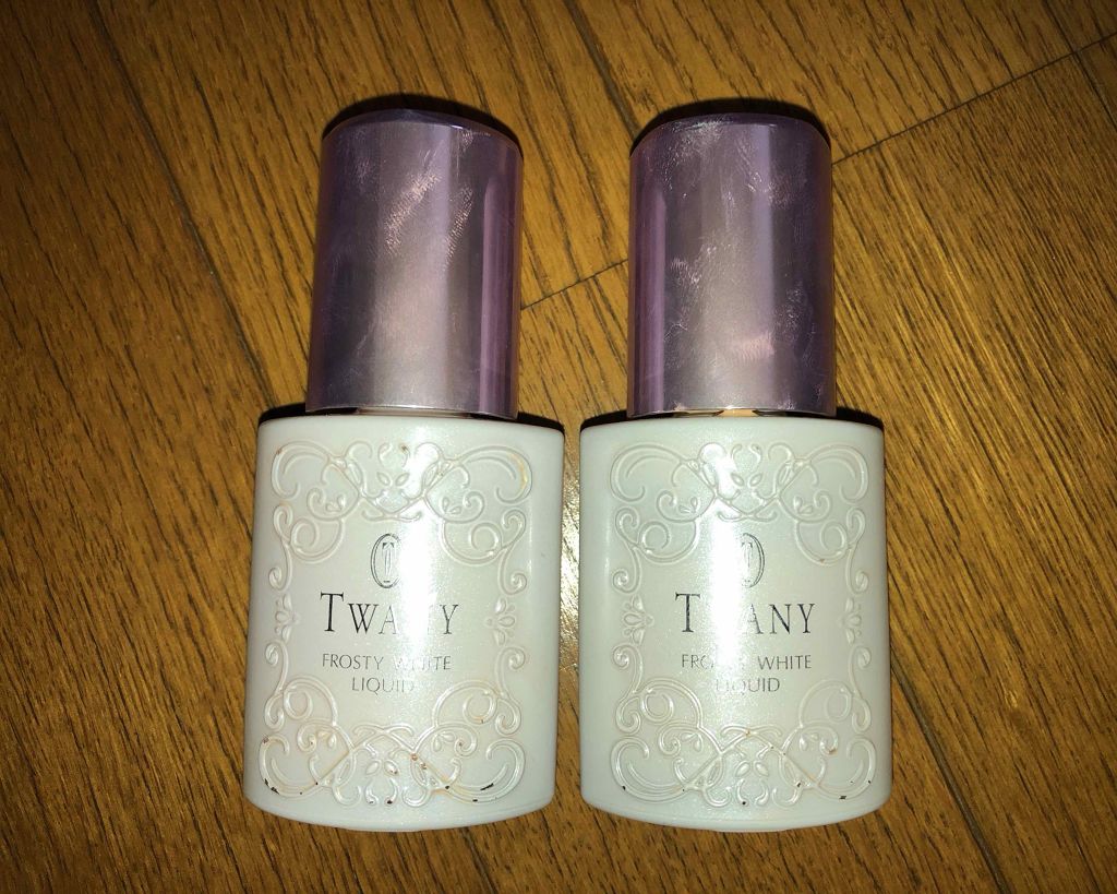 フロスティホワイト リクイド/TWANY/リキッドファンデーションを使ったクチコミ（1枚目）