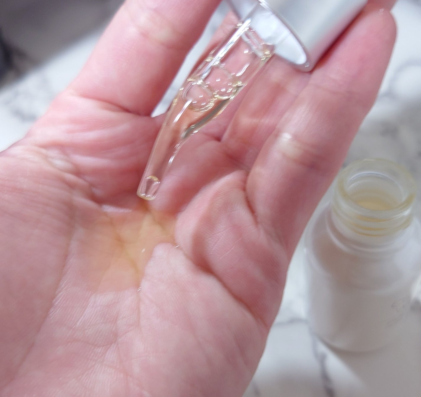 ホワイト ブライトセラム/CELLULA/美容液を使ったクチコミ(3枚目)