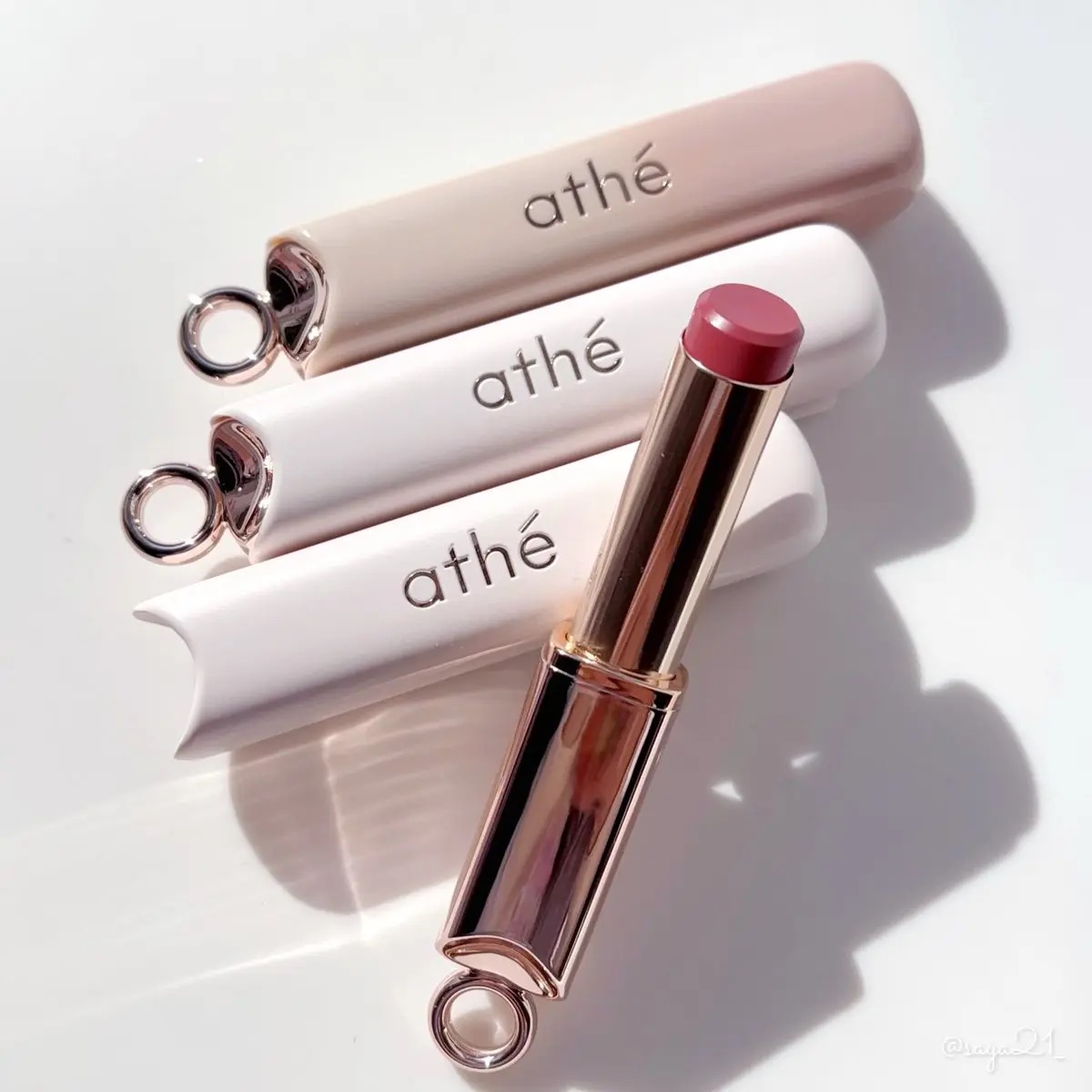 オーセンティック リップ バーム 04 ブレイブ /athé/口紅を使ったクチコミ（1枚目）