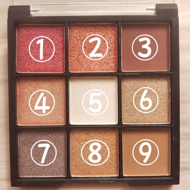 UR GLAM　BLOOMING EYE COLOR PALETTE/U R GLAM/パウダーアイシャドウを使ったクチコミ（2枚目）