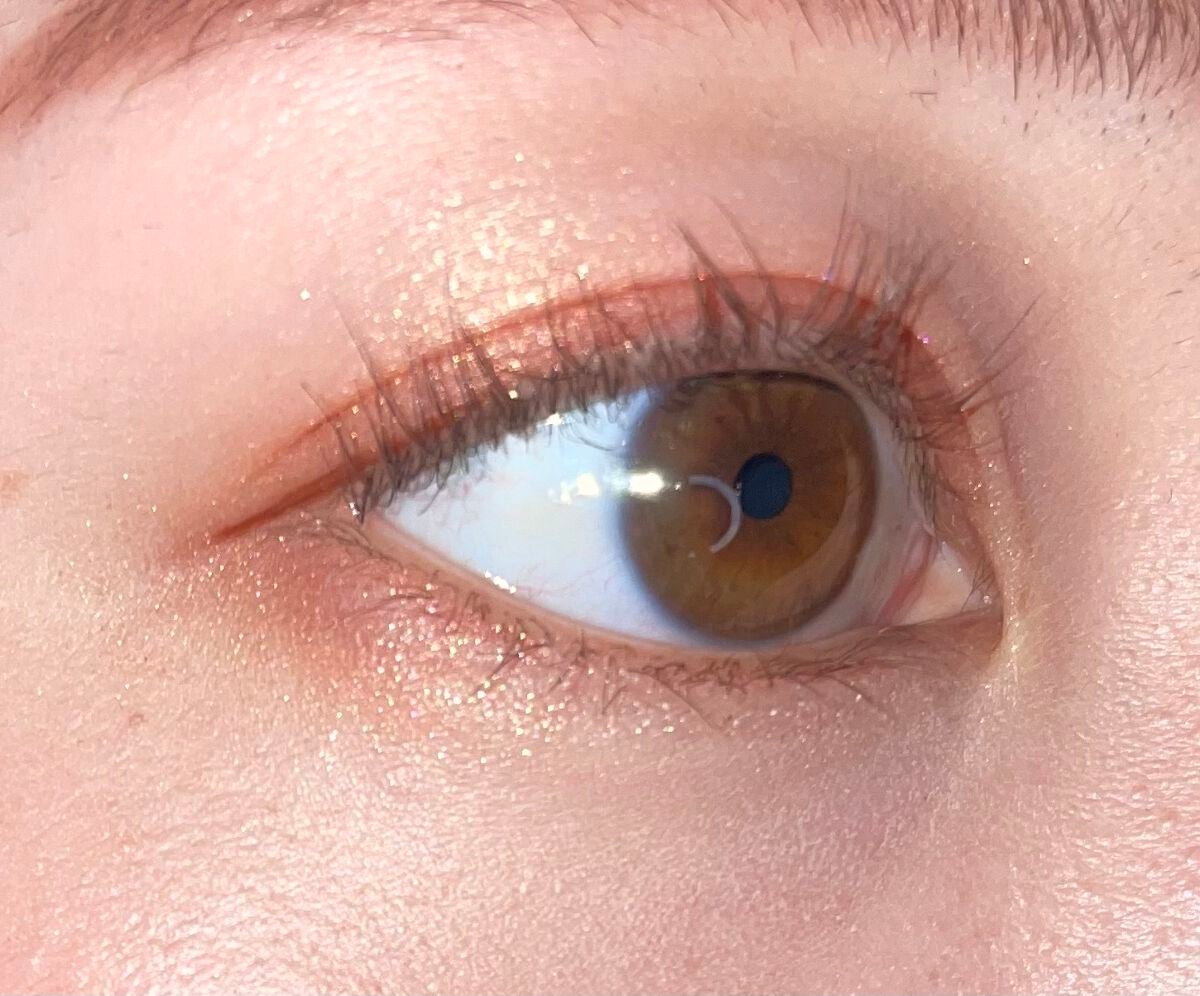 「密着アイライナー」ショート筆リキッド/デジャヴュ/リキッドアイライナーを使ったクチコミ(4枚目)