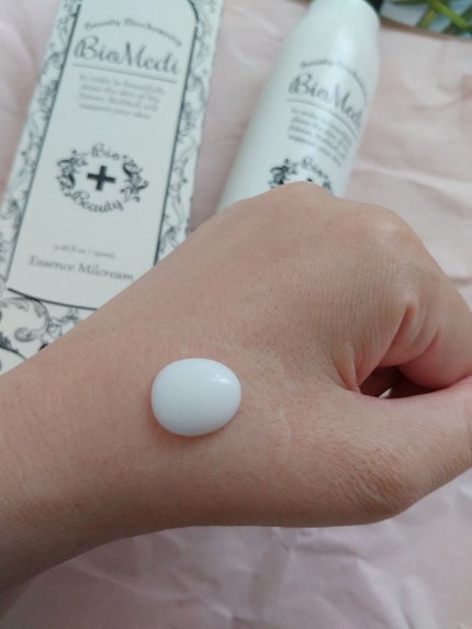 ビオメディ エッセンスミルクリーム/BioMedi/美容液を使ったクチコミ(2枚目)