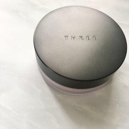 アドバンスドエシリアルスムースオペレーター ルースパウダー/THREE/ルースパウダーを使ったクチコミ(1枚目)