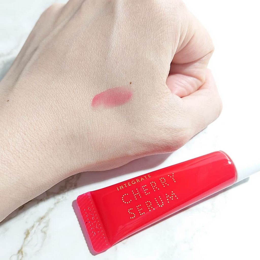 サクラドロップエッセンス/インテグレート/リップケアを使ったクチコミ(1枚目)