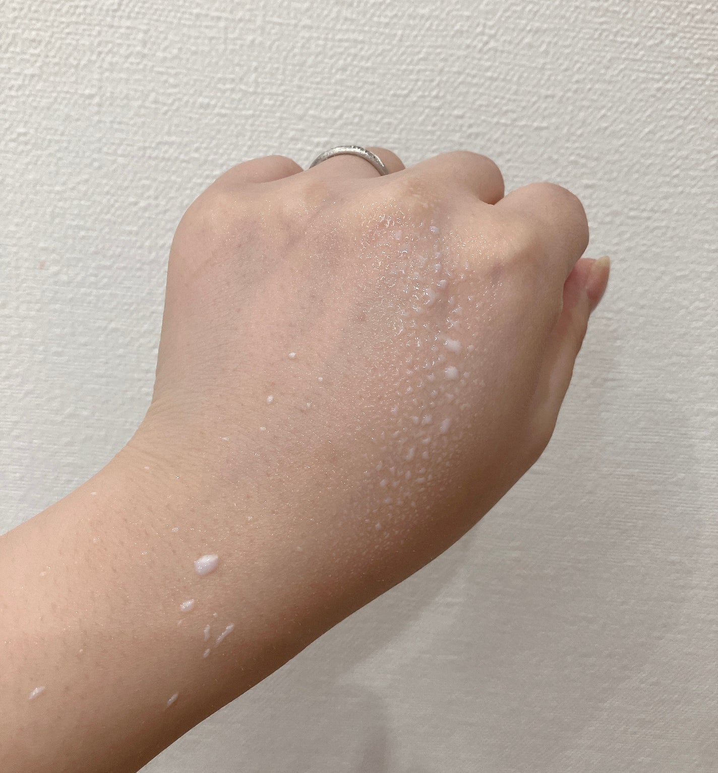 ミルティー モイスチャーミルクスプレー VC/ナリスアップ/オールインワン化粧品を使ったクチコミ(2枚目)