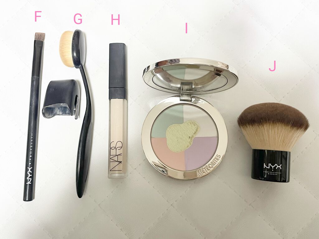 Nono on LIPS 「カバー力重視!化粧直しなしでも崩さない!ベースメイク方法をまと..」(3枚目)